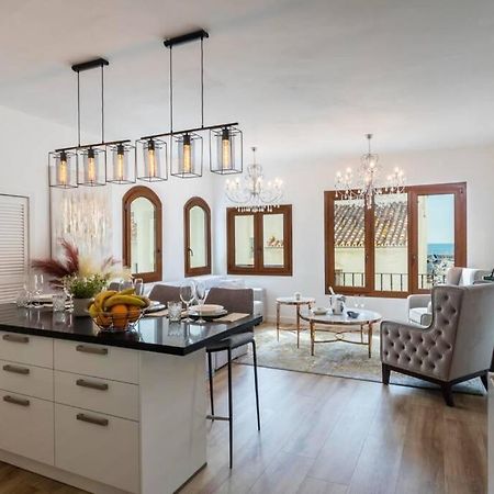 Puerto Banus Second Line, Luxury Apartement 马尔韦利亚 外观 照片