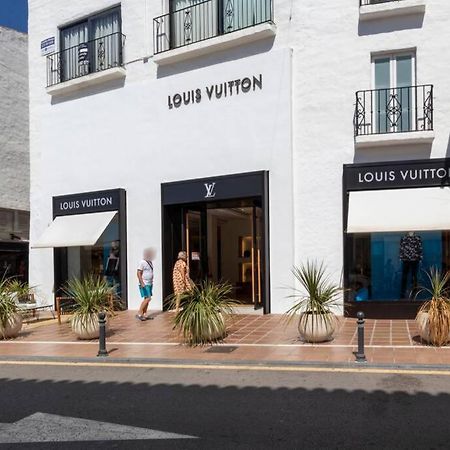 Puerto Banus Second Line, Luxury Apartement 马尔韦利亚 外观 照片