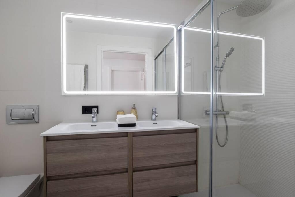 Puerto Banus Second Line, Luxury Apartement 马尔韦利亚 外观 照片