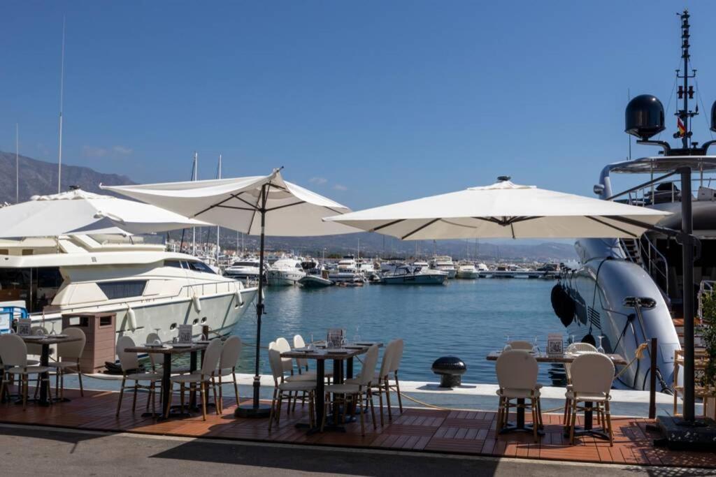 Puerto Banus Second Line, Luxury Apartement 马尔韦利亚 外观 照片